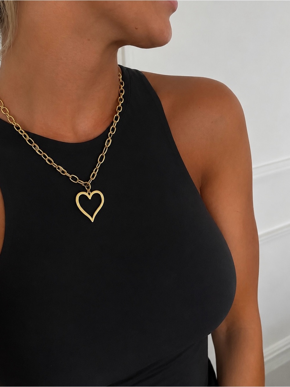 Gold Open Heart Pendant Necklace - Women Jewelry